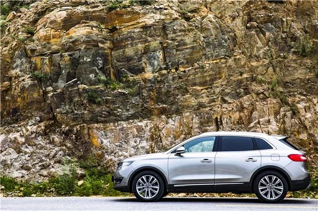 公司車輛怎么抵押貸款(抵押貸款車輛公司能貸款嗎)? 知識(shí)問答 第2張- 公司車輛怎么抵押貸款(抵押貸款車輛公司能貸款嗎)? (http://m.ssksuo.cn/) 知識(shí)問答 第2張