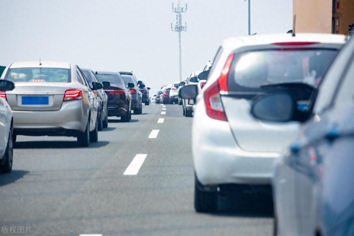 抵押車不押車融資(房押配資房產(chǎn)證抵押給誰(shuí))? (http://m.ssksuo.cn/) 知識(shí)問答 第1張