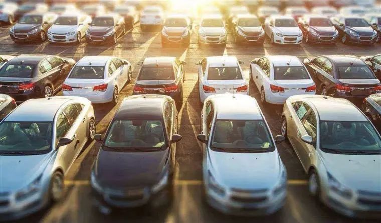 全款二手車可以貸款嗎(貸款二手車可以賣嗎)? 知識(shí)問(wèn)答 第2張- 全款二手車可以貸款嗎(貸款二手車可以賣嗎)? (http://m.ssksuo.cn/) 知識(shí)問(wèn)答 第2張