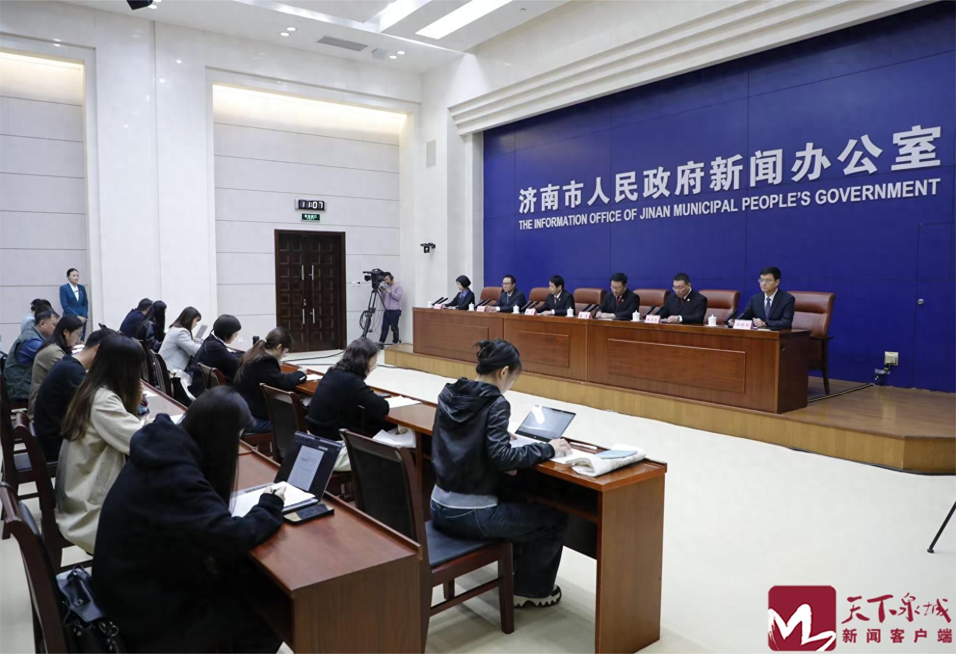 按揭車(chē)抵押貸款10萬(wàn)(按揭車(chē)抵押貸款)？ (http://m.ssksuo.cn/) 知識(shí)問(wèn)答 第1張